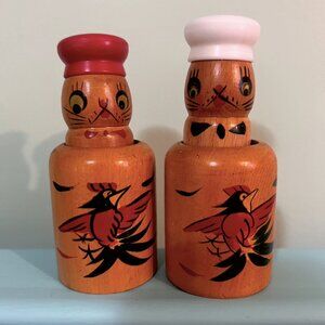 Rare Vintage 1950's Japanese Cat & Rooster Salt & Pepper Shakers